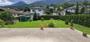 Wandelbares, sonniges Einfamilienhaus in sehr guter Lage! Blick in den Garten